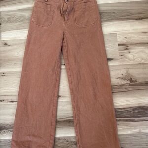 Stylish Brown Cropped Pants